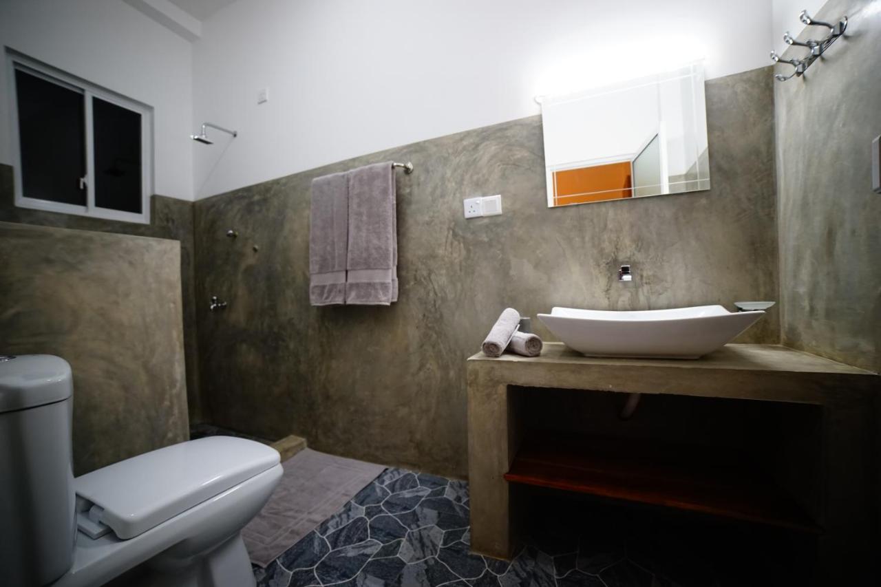 Island Life Otel Negombo Dış mekan fotoğraf